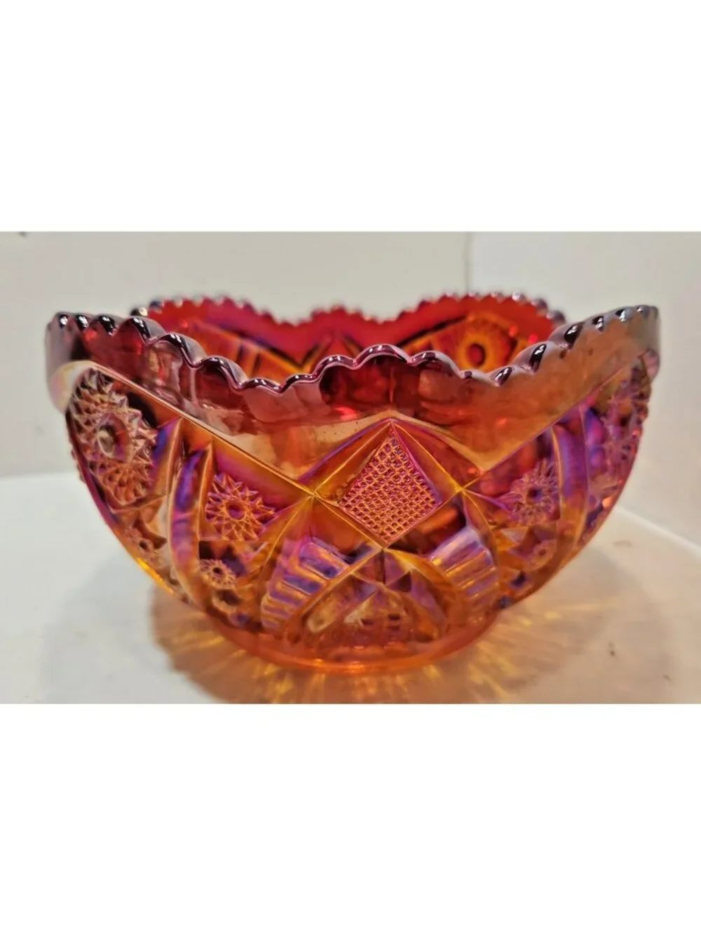 Vintage Indiana Glass Sunset Orange Amberina Heirloom Carnival Glass Bowl 8.5”